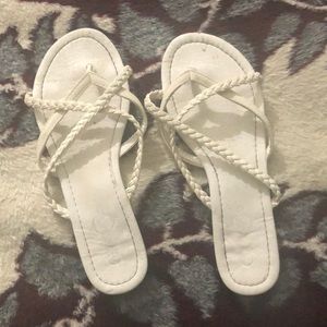 white open toe sandals 🤍